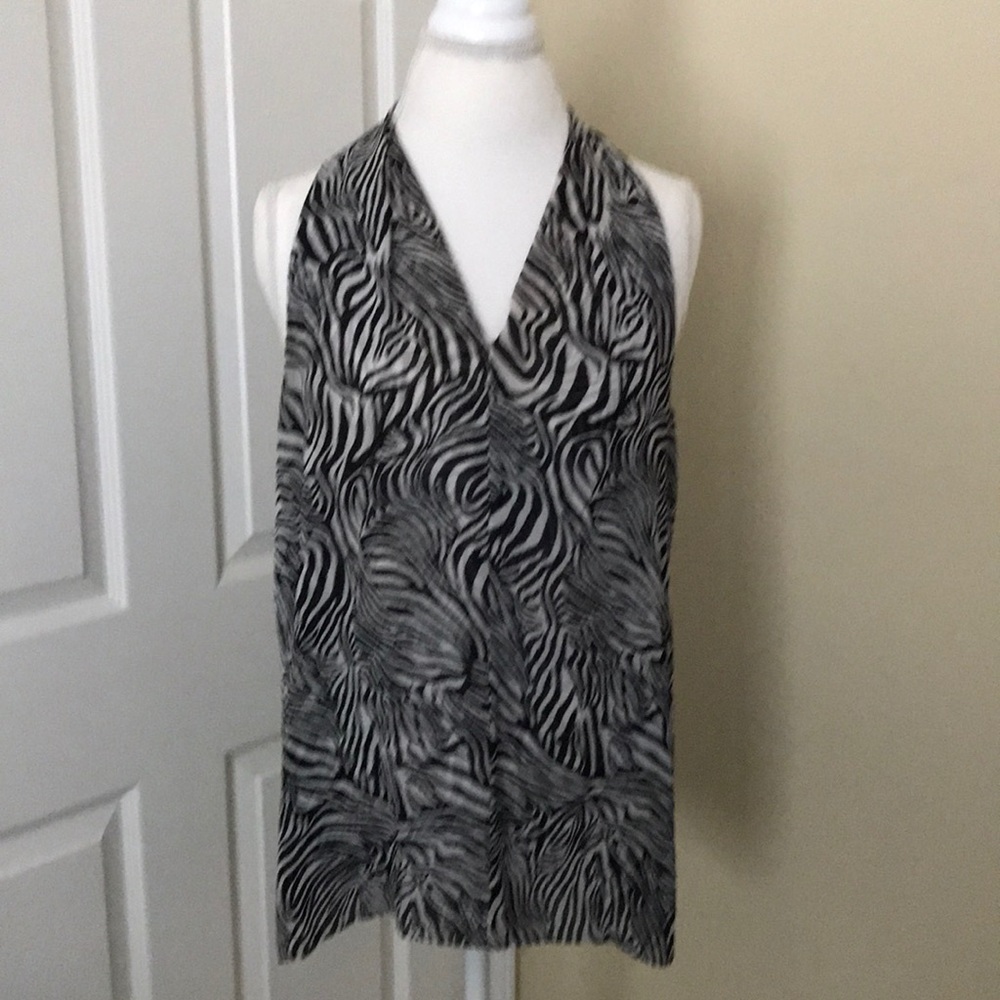 Sleeveless zebra striped top